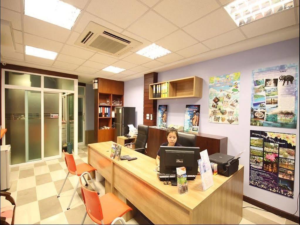 The Palm Delight Lodge Jomtien Beach Exterior photo